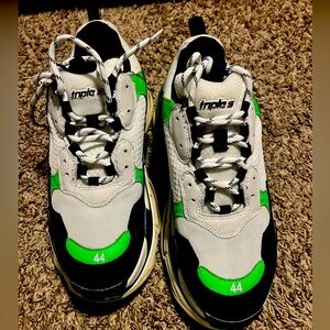Balenciaga Triple S Sneaker